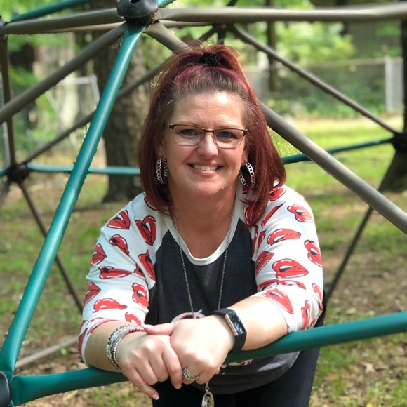 Meet your Posher, Michelle - Picture 2 of 4